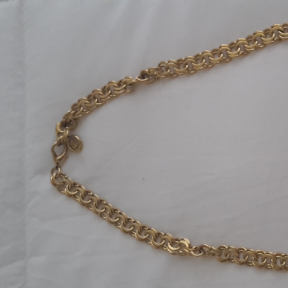 Givency necklaces gold color